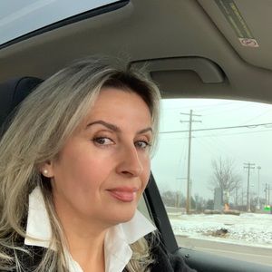 Meet your Posher, Alketa